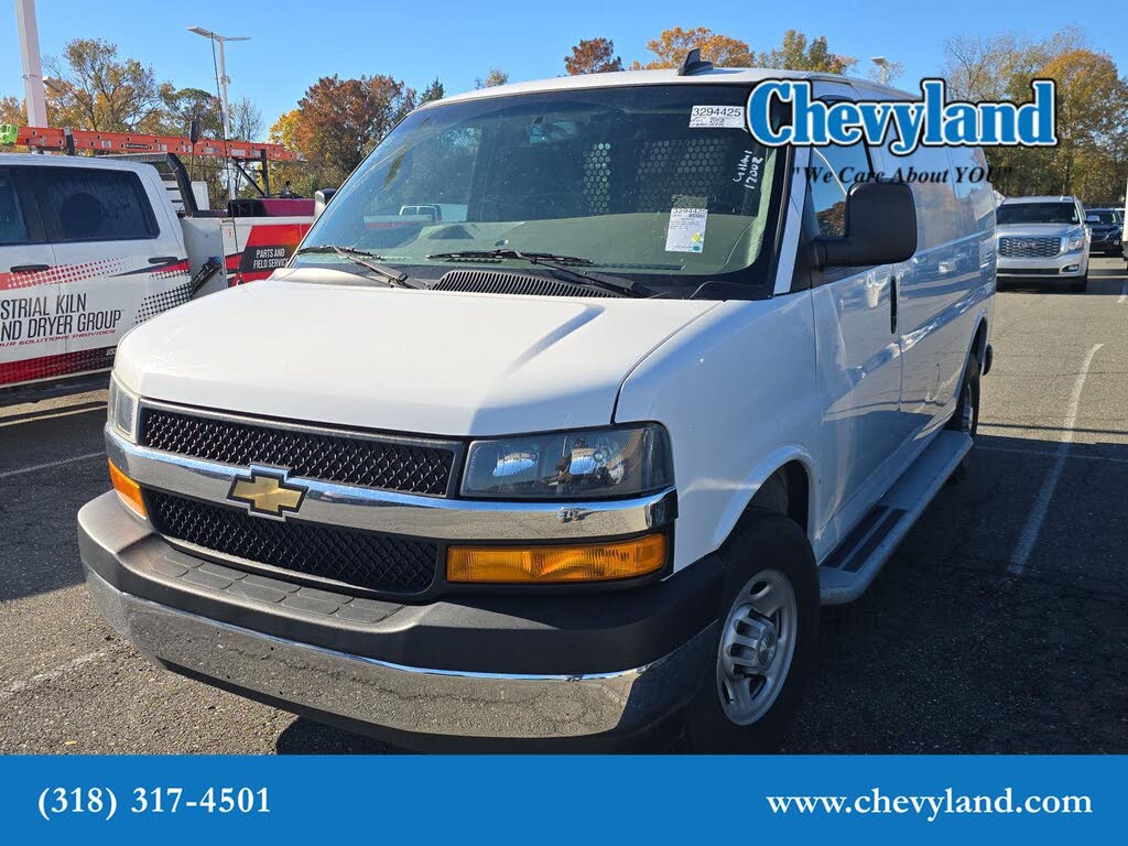 2024 Chevrolet Express Cargo 2500 RWD