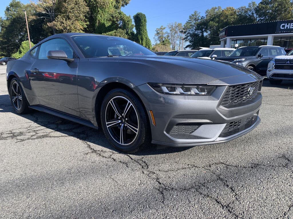 2024 Ford Mustang EcoBoost Fastback RWD