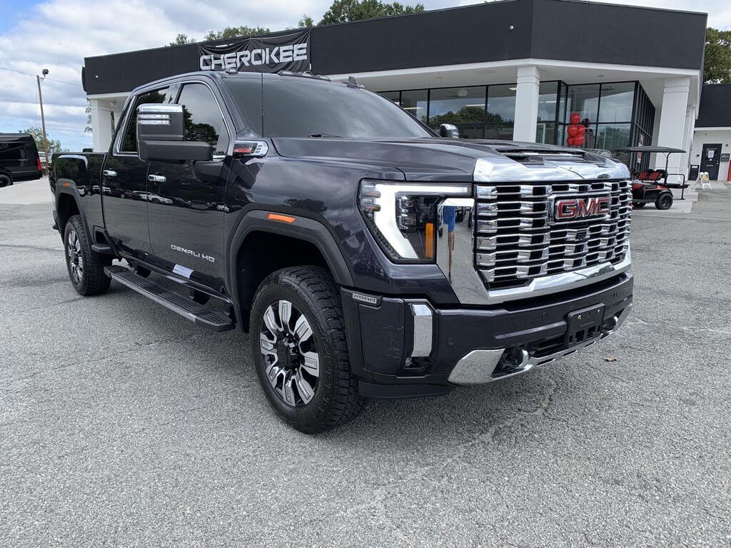 2024 GMC Sierra 2500HD Denali Crew Cab 4WD