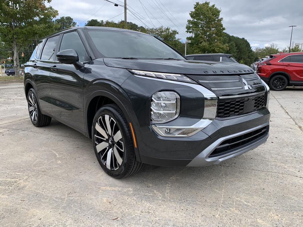 2025 Mitsubishi Outlander SE FWD