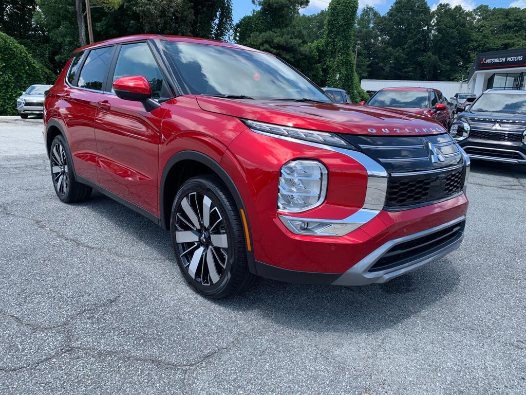 2025 Mitsubishi Outlander SE FWD