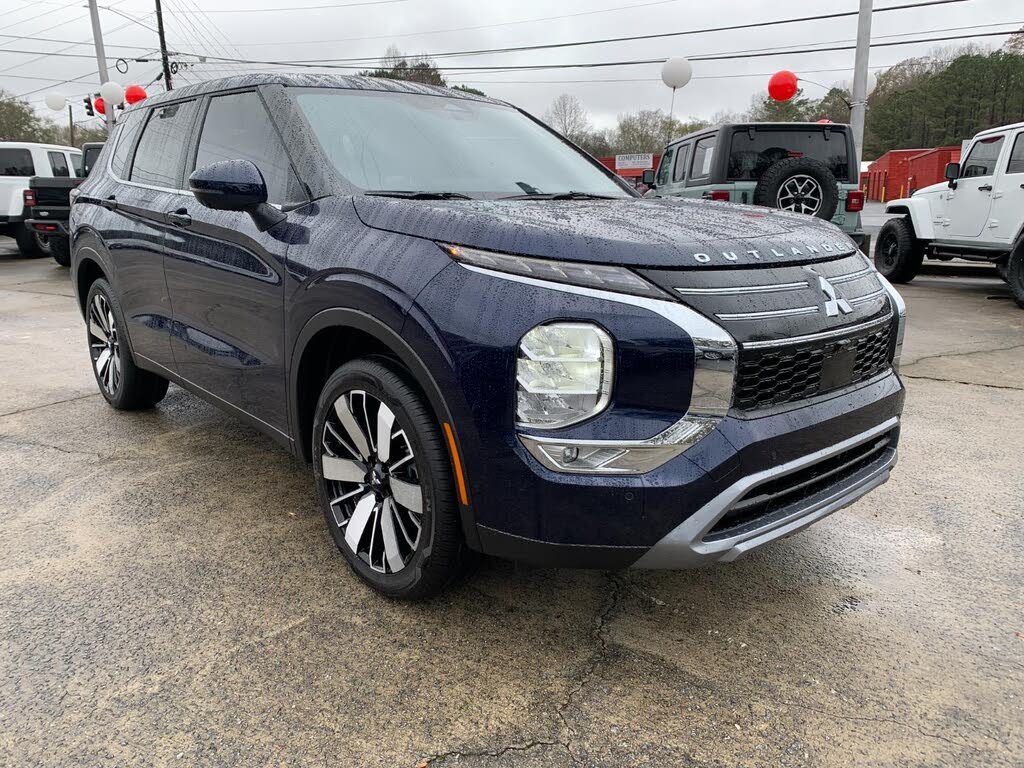 2025 Mitsubishi Outlander SE FWD