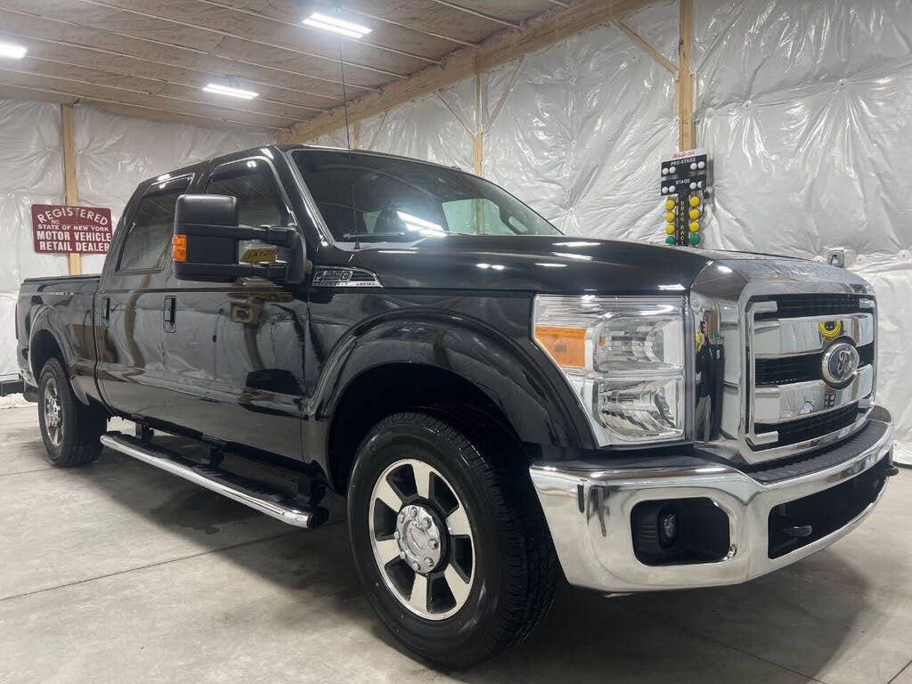2011 Ford F-250 Super Duty Lariat Crew Cab