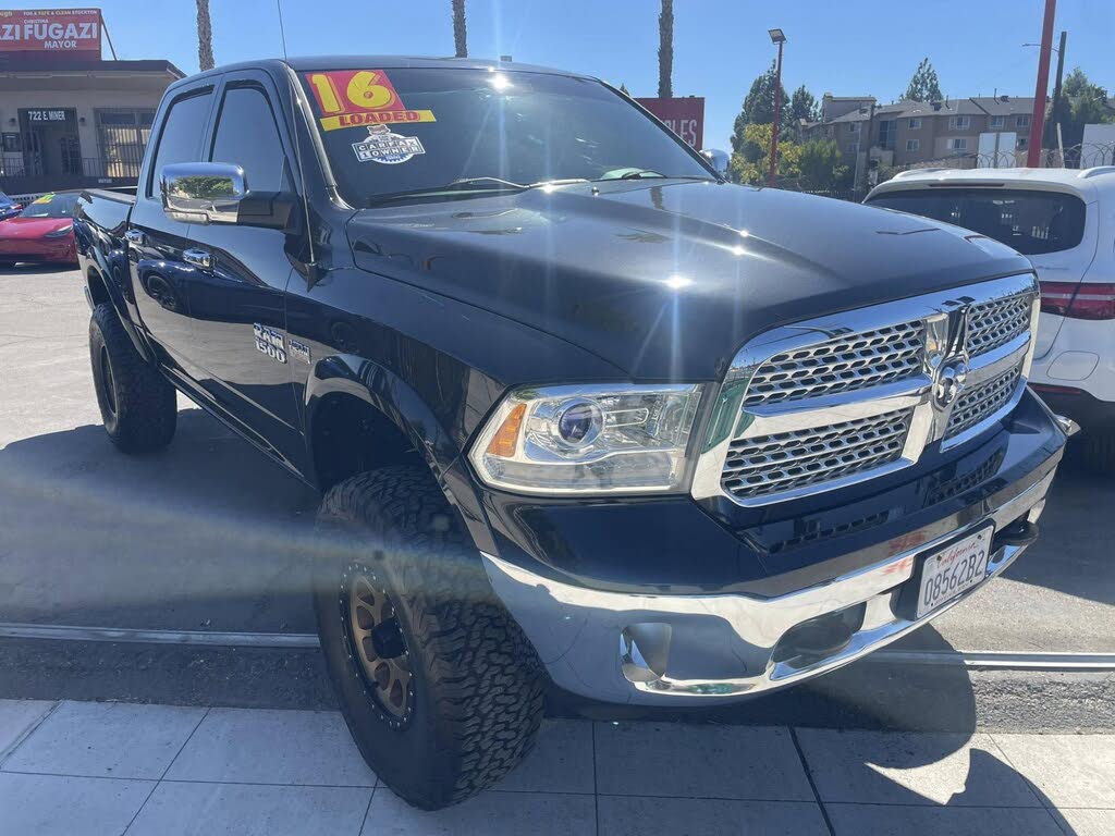 2016 RAM 1500 Laramie Crew Cab 4WD