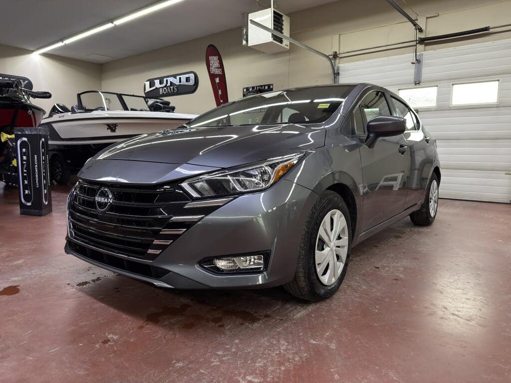 2024 Nissan Versa S FWD