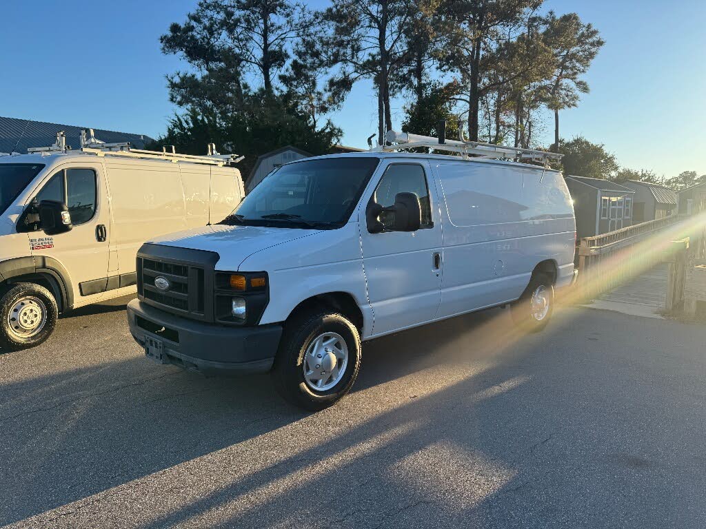 2014 Ford E-Series E-250 Cargo Van