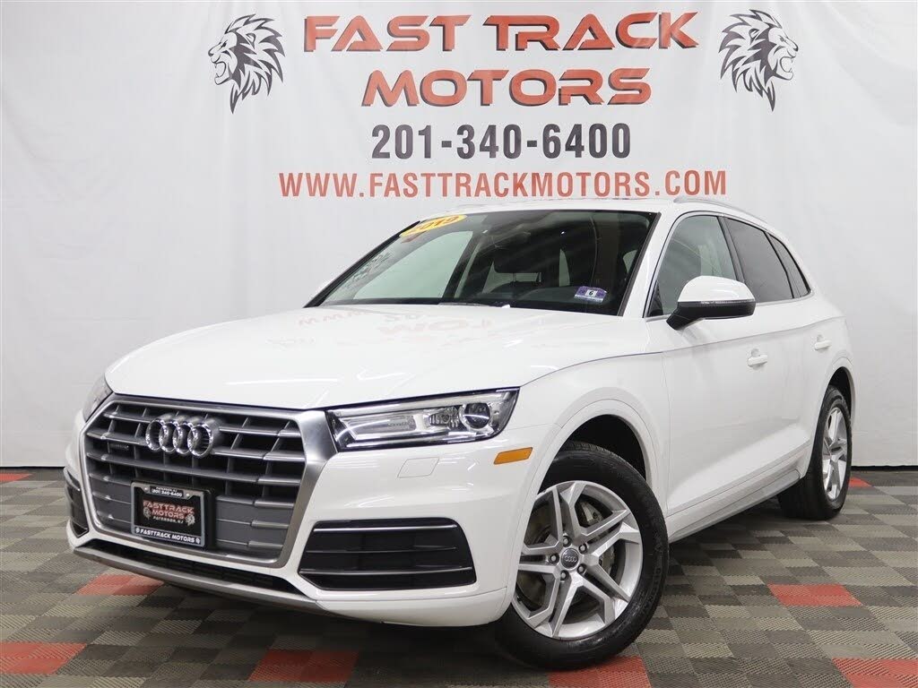 2019 Audi Q5 quattro Premium 45 TFSI