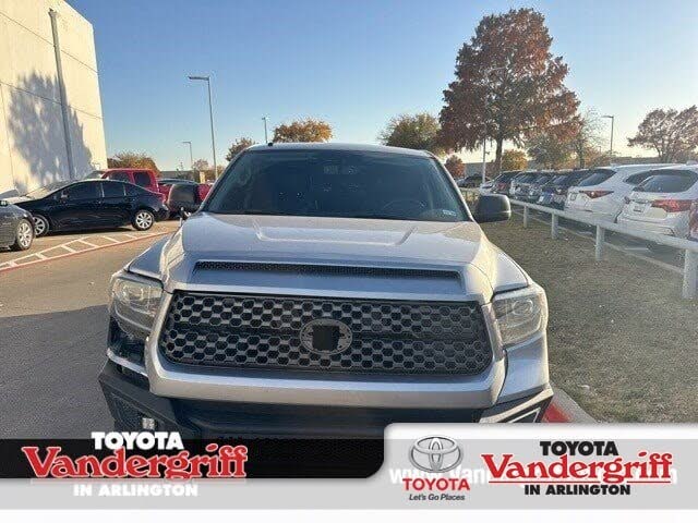 2017 Toyota Tundra SR5 CrewMax 4.6L