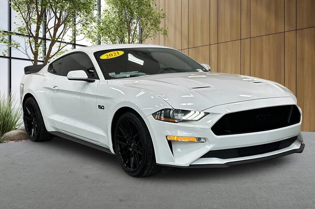 2021 Ford Mustang GT Premium Coupe RWD