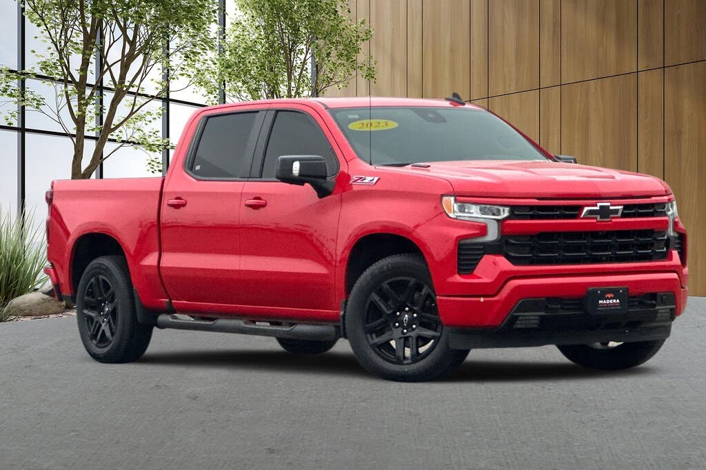 2023 Chevrolet Silverado 1500 RST Crew Cab 4WD