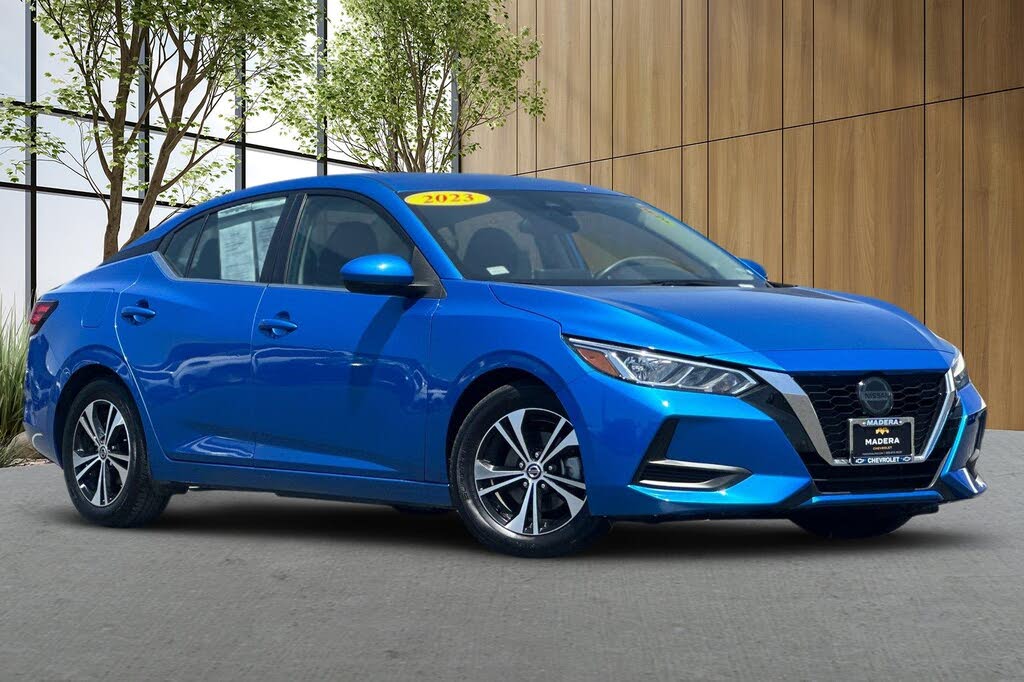 2023 Nissan Sentra SV FWD