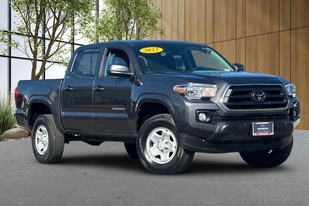2023 Toyota Tacoma SR5 I4 Double Cab RWD