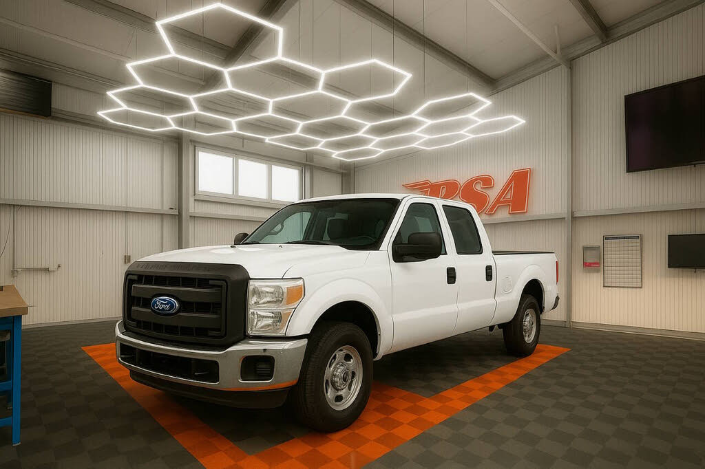 2011 Ford F-350 Super Duty XL Crew Cab