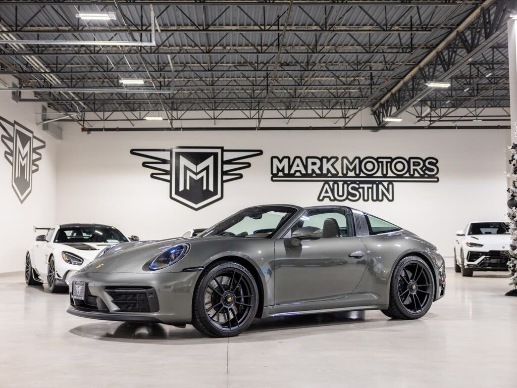 2023 Porsche 911 Targa 4 GTS Cabriolet AWD