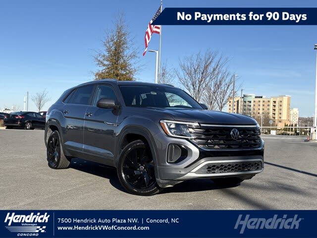 2025 Volkswagen Atlas Cross Sport SE 4Motion with Technology