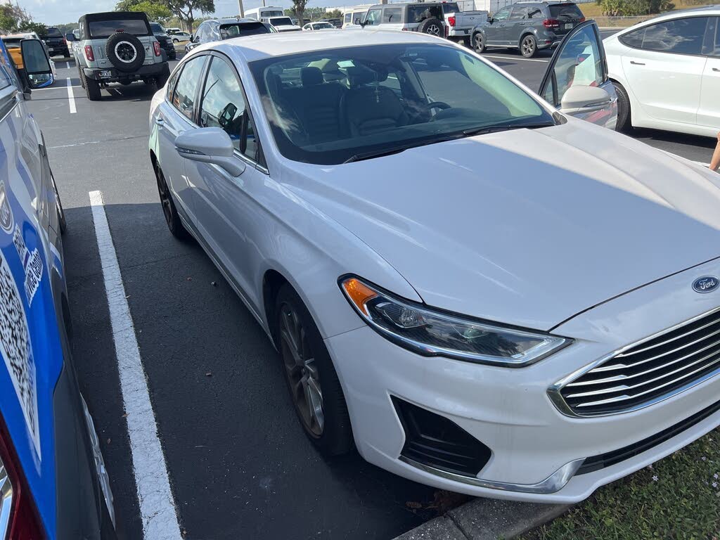 2020 Ford Fusion SEL FWD