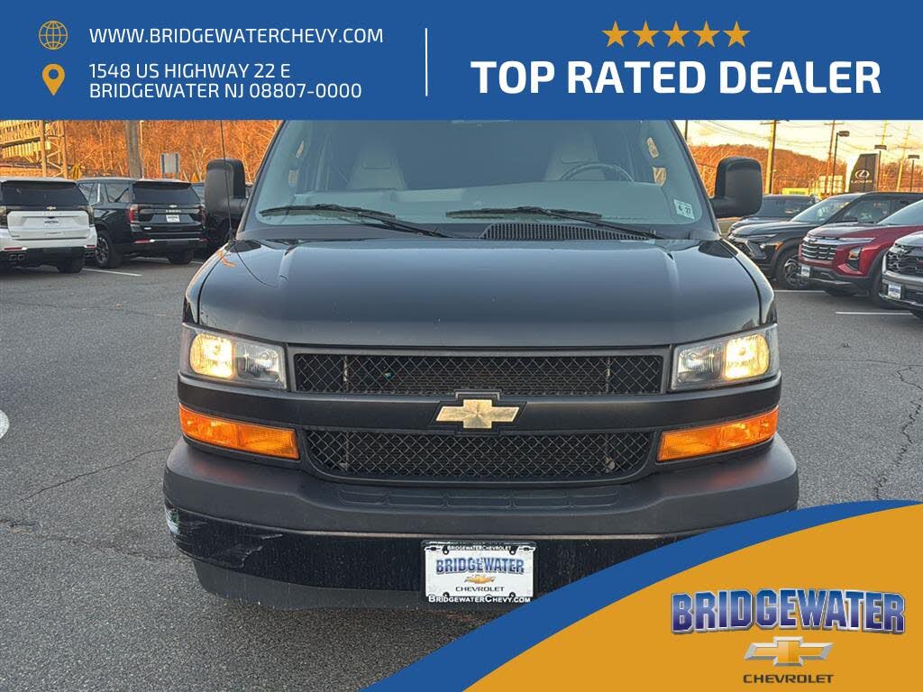 2022 Chevrolet Express Cargo 2500 RWD