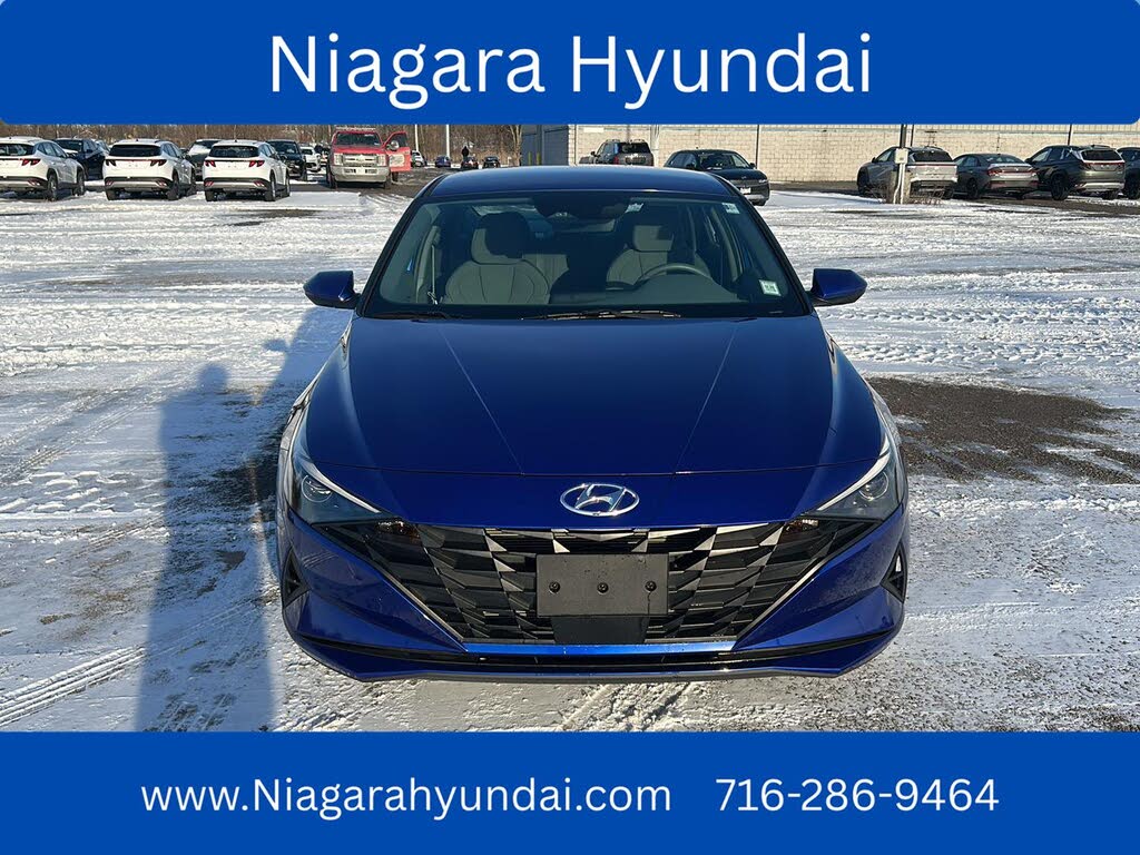 2023 Hyundai Elantra SEL FWD