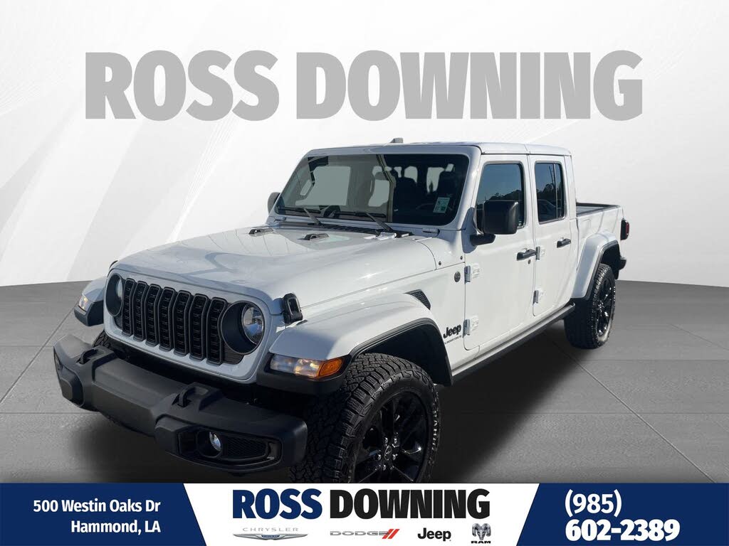 2025 Jeep Gladiator NightHawk Crew Cab 4WD