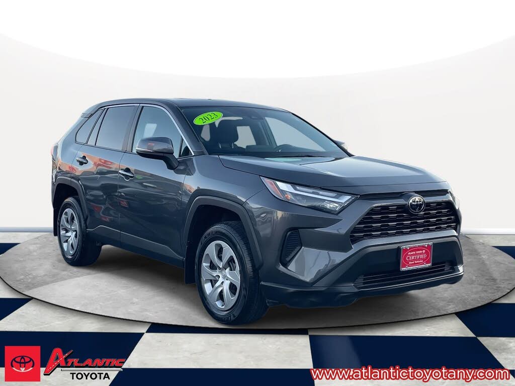 2023 Toyota RAV4 LE AWD