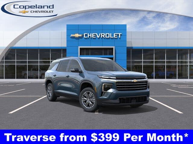 2025 Chevrolet Traverse LT FWD