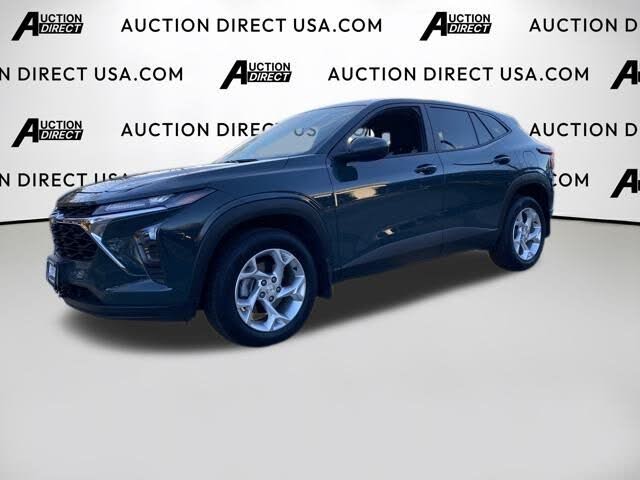 2025 Chevrolet Trax LS FWD