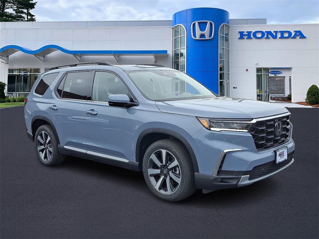 2025 Honda Pilot Touring AWD