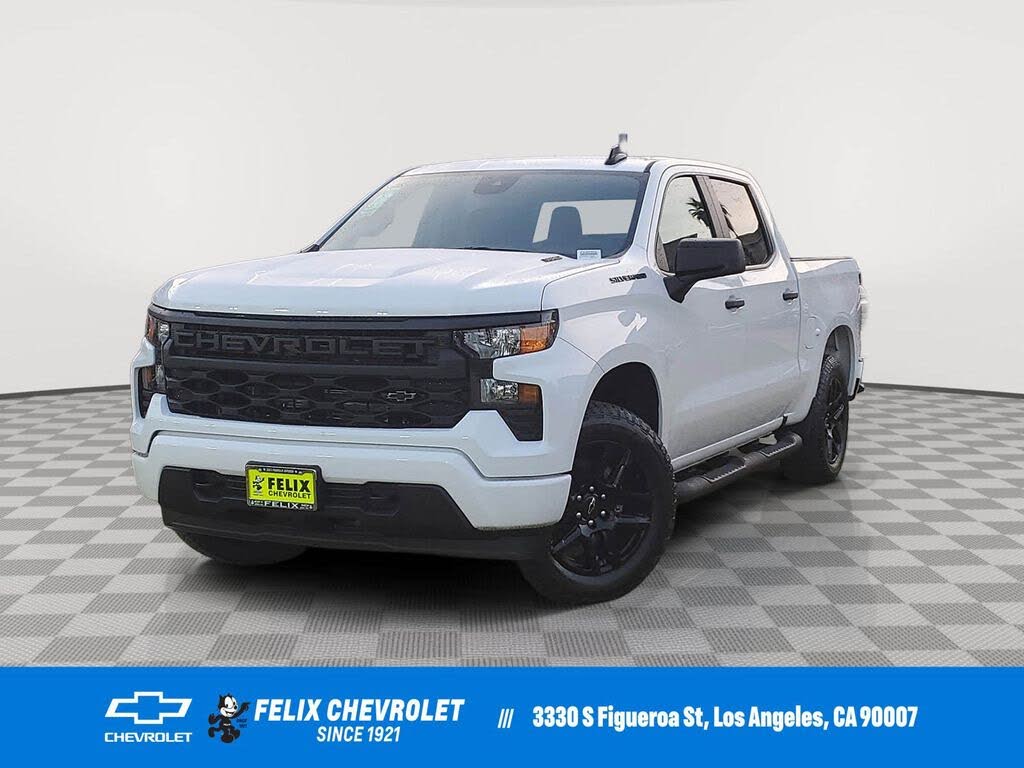 2026 Chevrolet Silverado 1500 Custom Crew Cab RWD