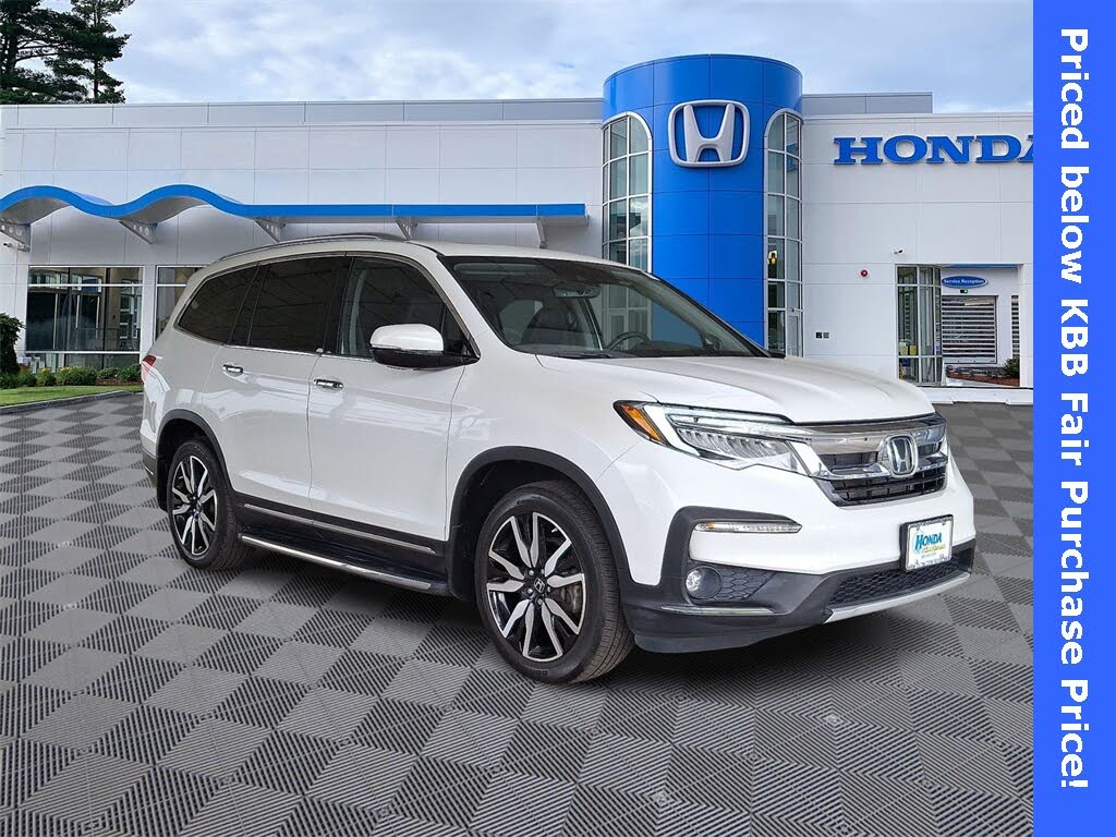 2022 Honda Pilot Touring AWD