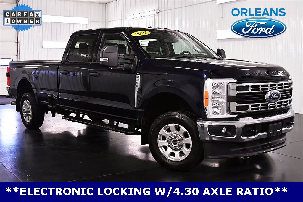 2023 Ford F-350 Super Duty XLT Crew Cab 4WD