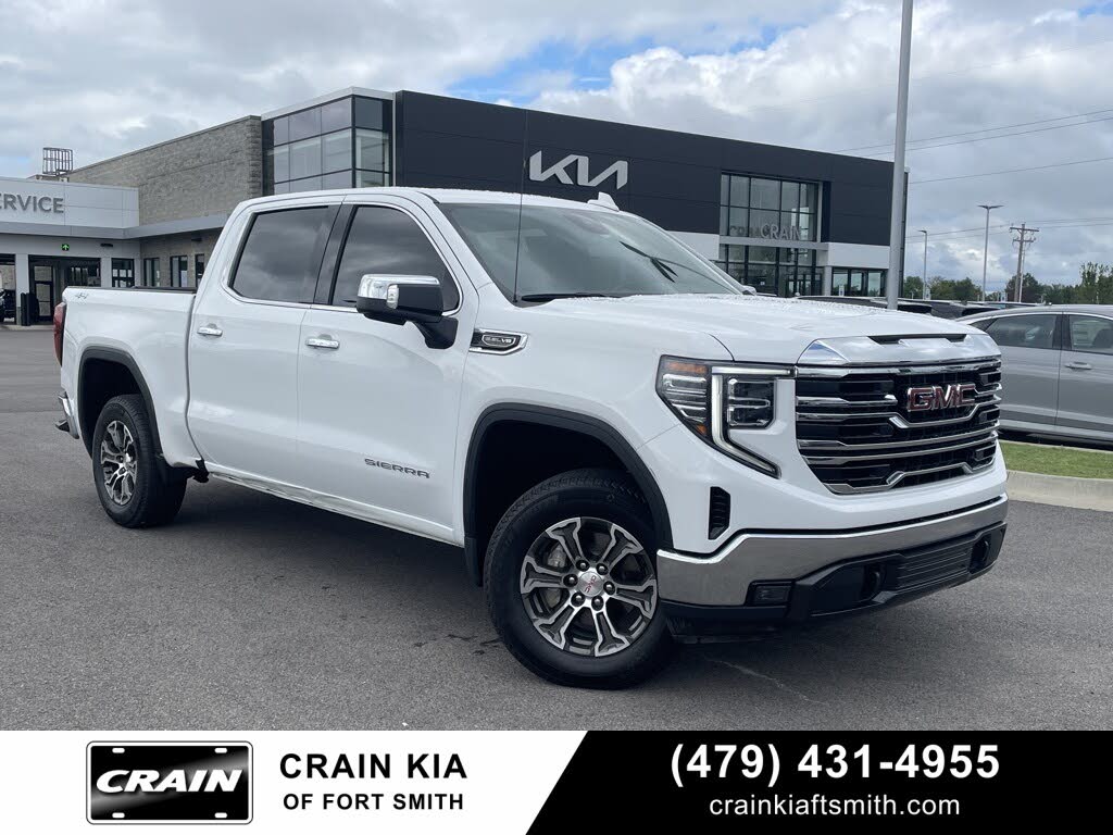 2023 GMC Sierra 1500 SLT Crew Cab 4WD