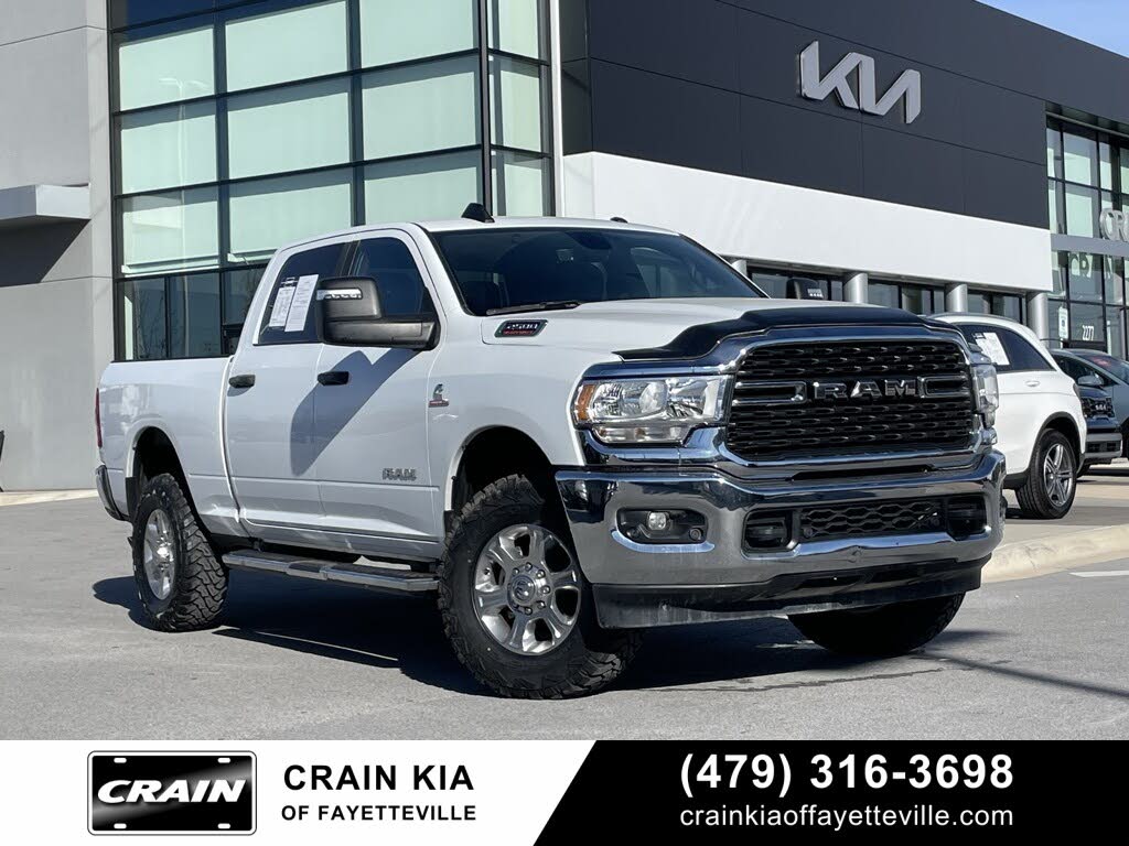 2023 RAM 2500 Big Horn Crew Cab 4WD