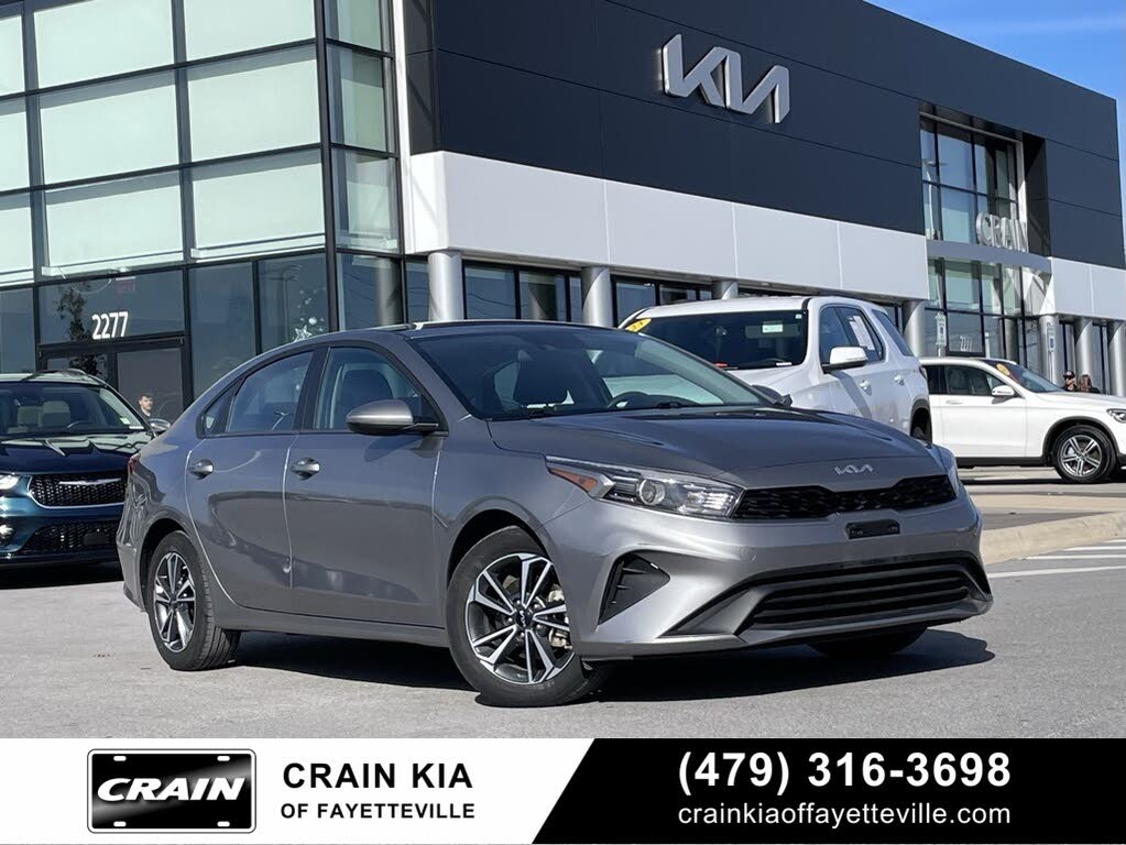 2024 Kia Forte LXS FWD