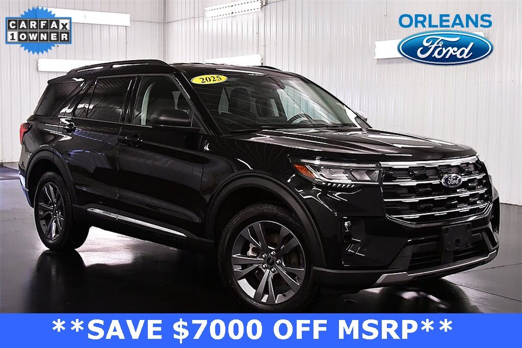 2025 Ford Explorer Active AWD