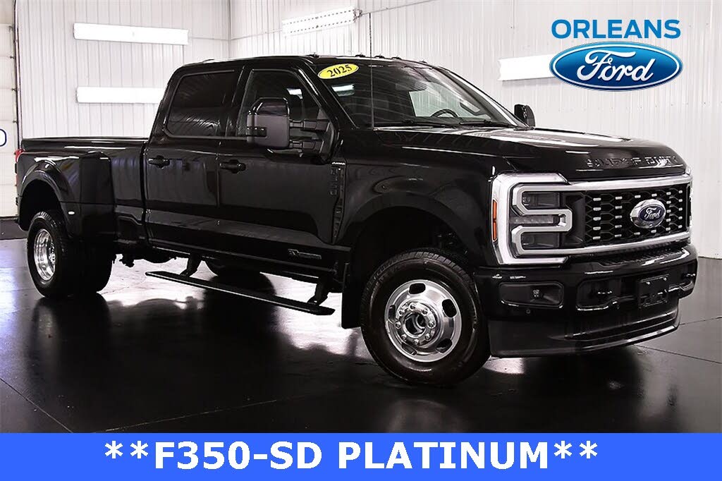 2025 Ford F-350 Super Duty Platinum Crew Cab LB DRW 4WD