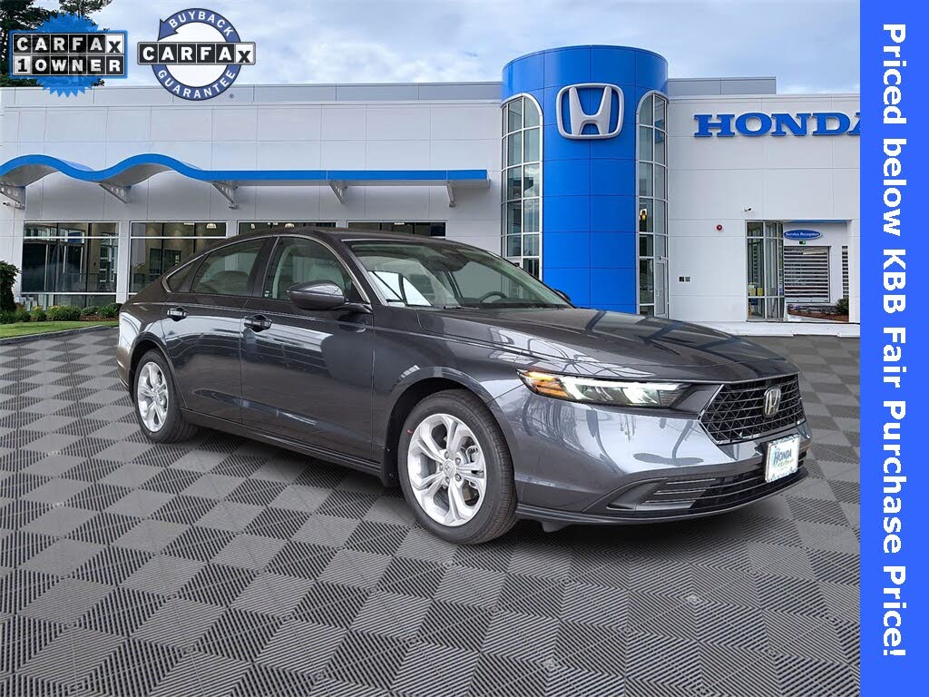 2025 Honda Accord LX FWD