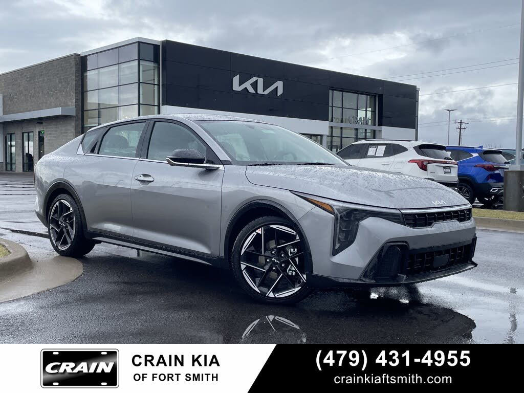2025 Kia K4 GT-Line FWD