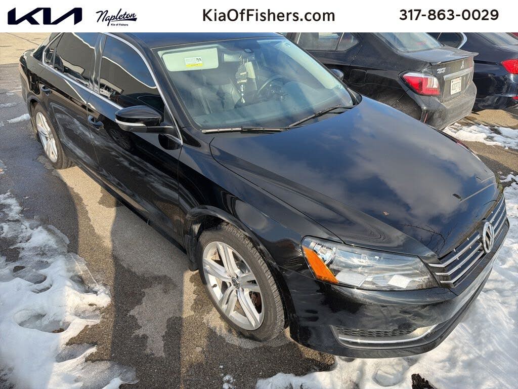 2014 Volkswagen Passat TDI SE with Sunroof