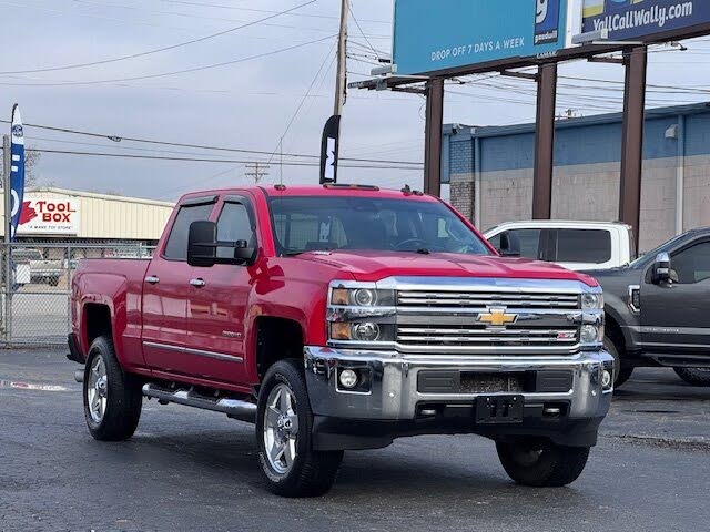 2015 Chevrolet Silverado 2500HD LTZ Crew Cab 4WD