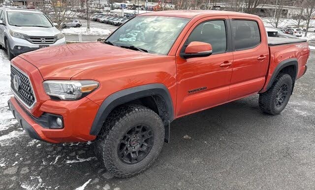 2017 Toyota Tacoma SR5 V6 Double Cab 4WD