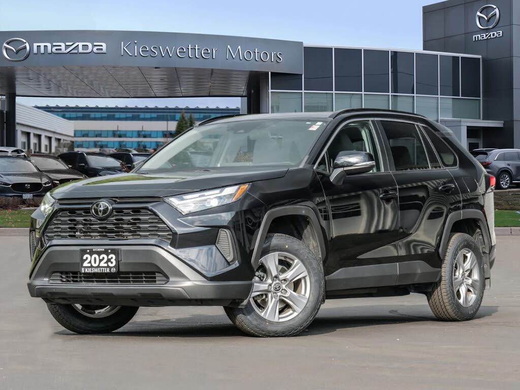 Toyota RAV4 XLE AWD 2023