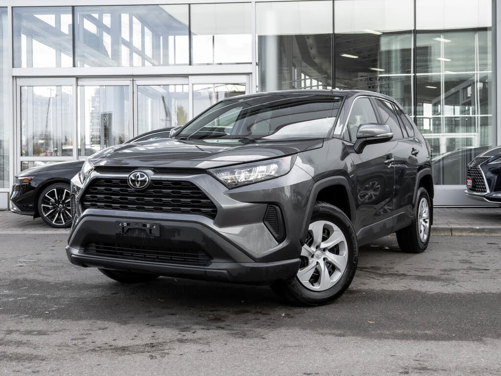 Toyota RAV4 LE AWD 2024