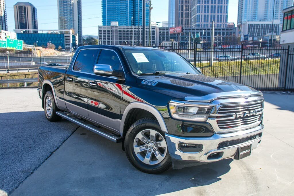 2019 RAM 1500 Laramie Crew Cab RWD