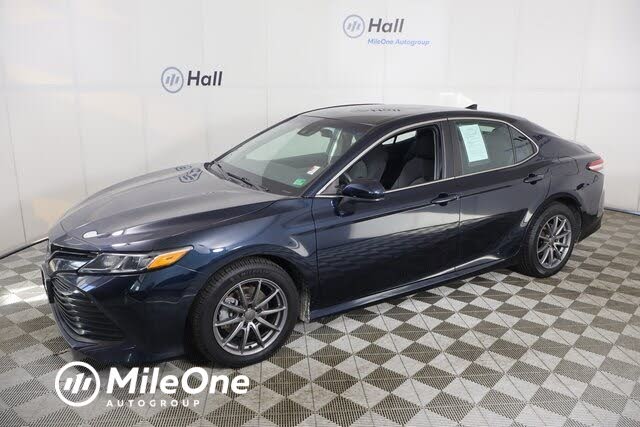 2020 Toyota Camry LE FWD