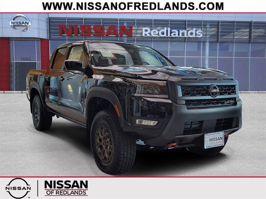 2026 Nissan Frontier PRO-4X Crew Cab 4WD