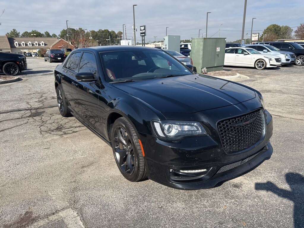 2021 Chrysler 300 S V8 RWD