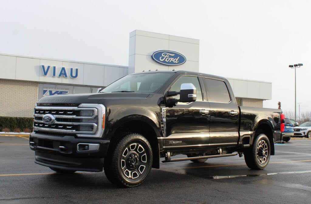 2023 Ford F-250 Super Duty Platinum Crew Cab 4WD