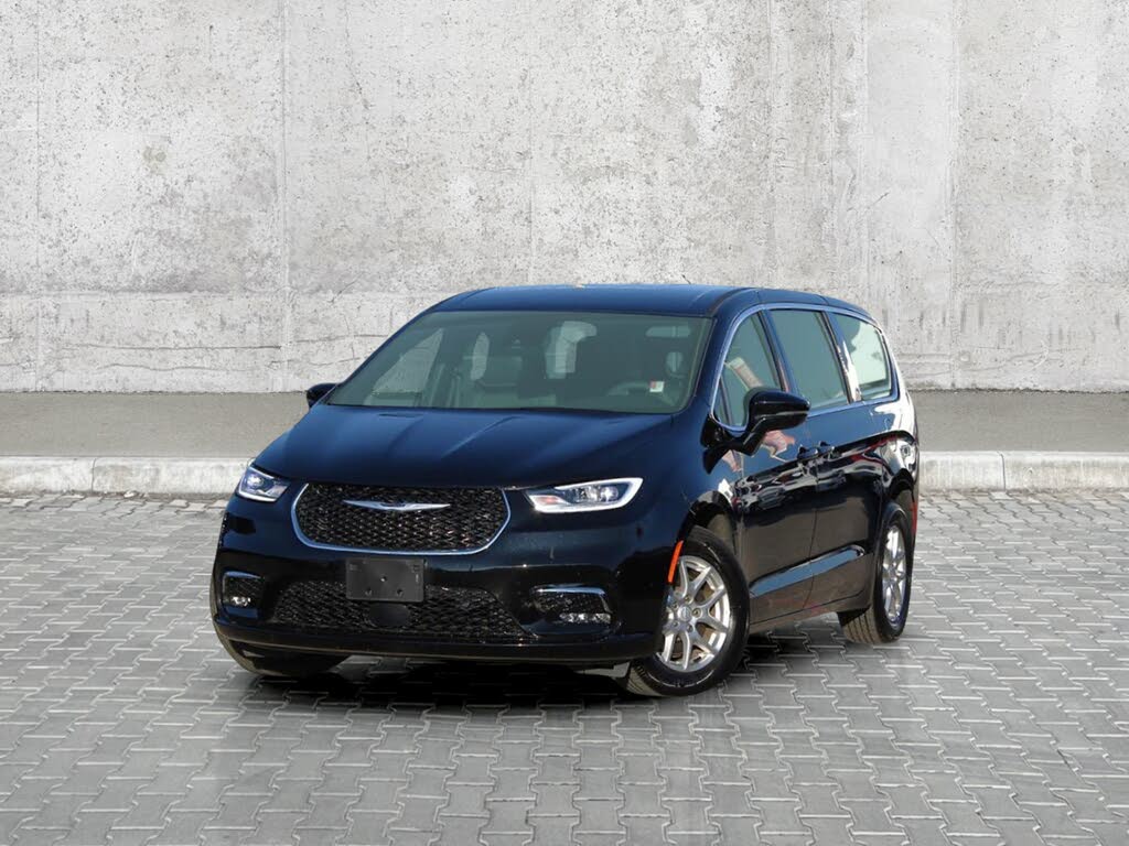 Chrysler Pacifica Select FWD 2025