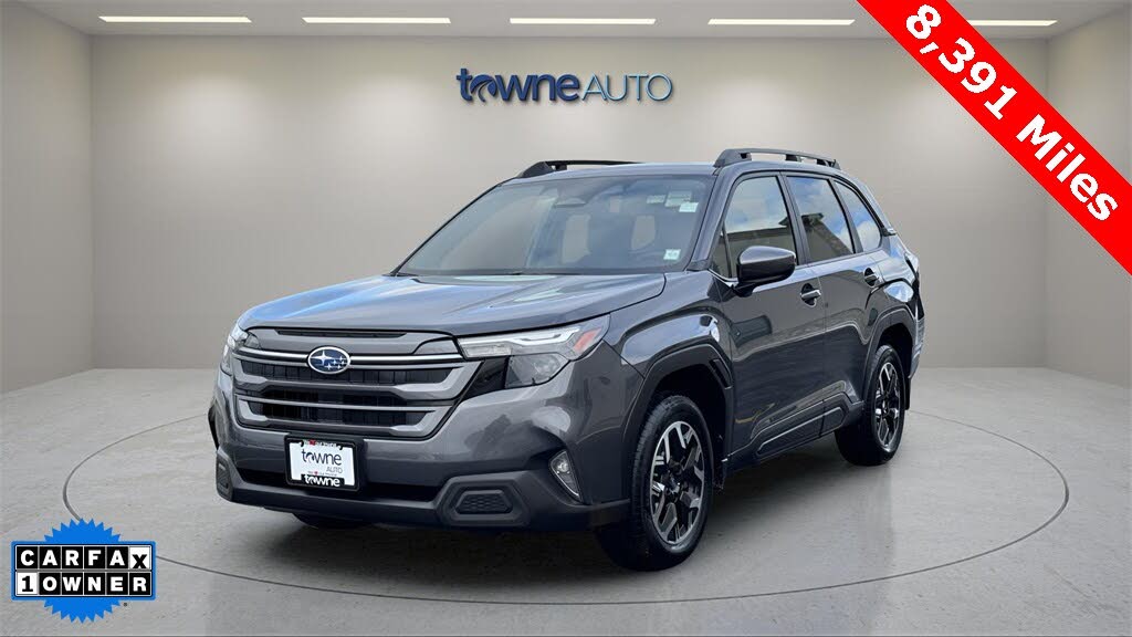 2025 Subaru Forester Premium Crossover AWD