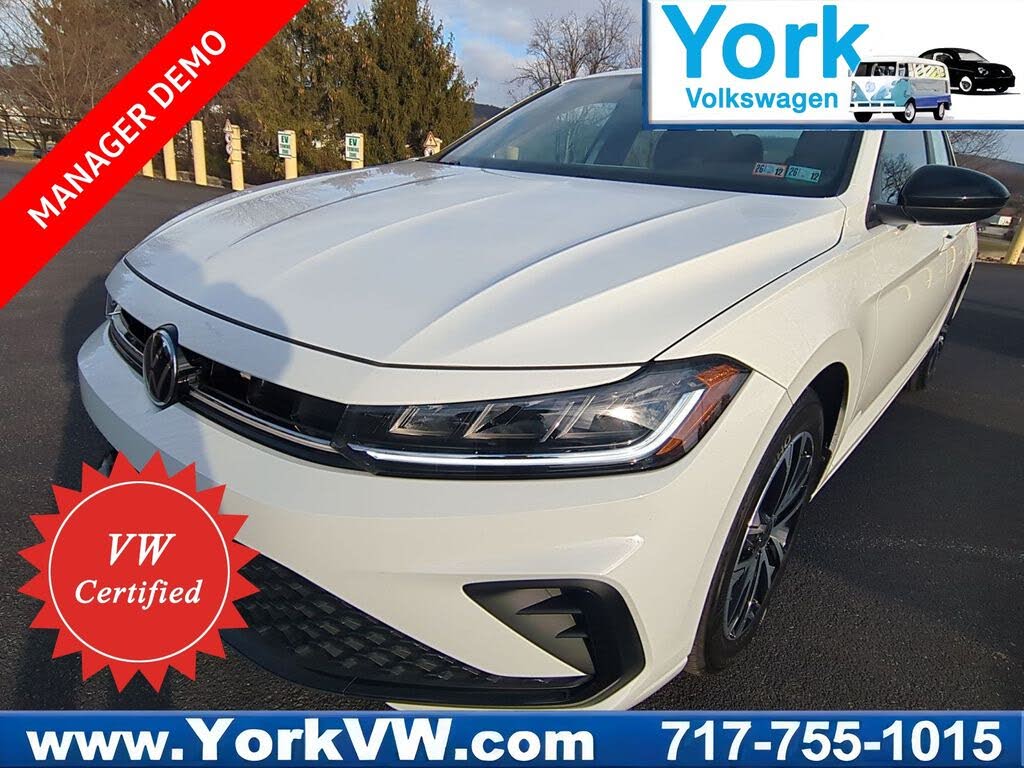 2025 Volkswagen Jetta Sport FWD